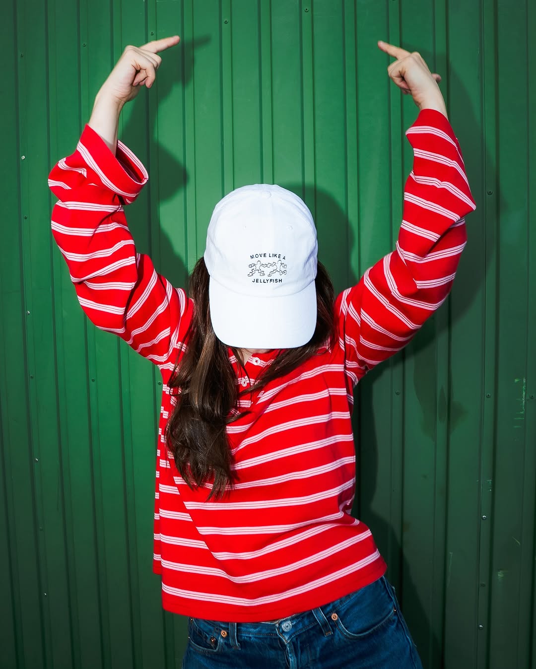Sigrid - White Jellyfish Embroidered Cap